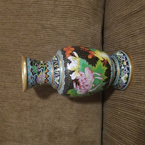 Vase - Picture 4 of 9